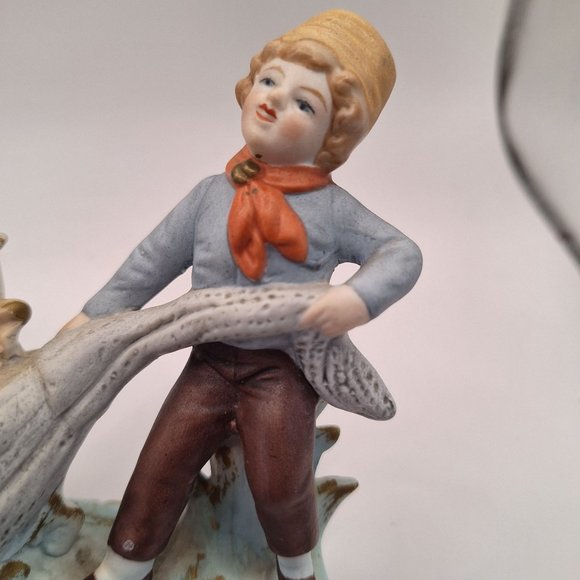 RARE VINTAGE GEROLD PORZELLAN BAVARIA CONCH SHELL IN NET PLANTER WITH BOY - Picture 7 of 10